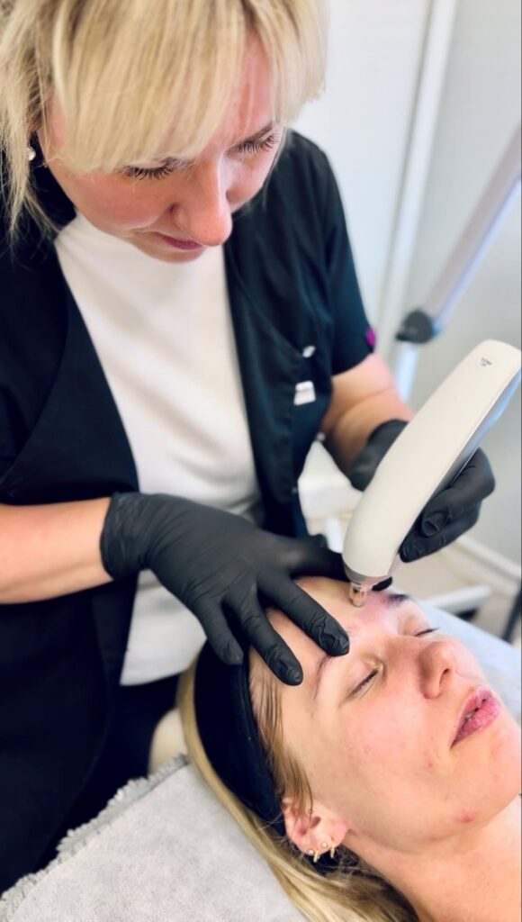 Teemantkoorimine – õrn, kuid tõhus naha poleerimine